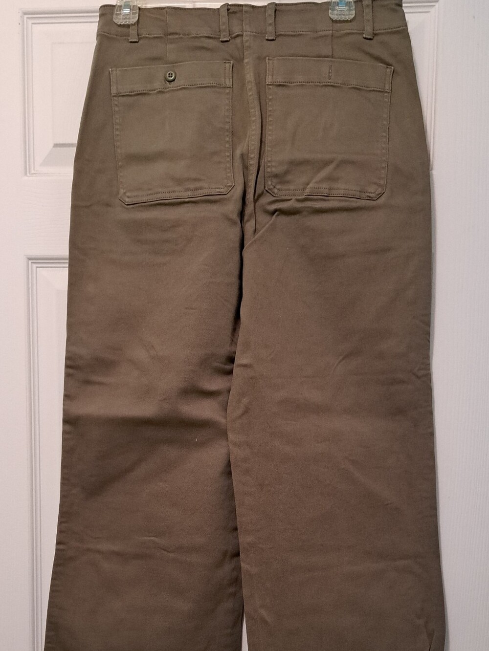 Imogene & Willie Cargo Pants in Olive Green - Picture 2 of 5